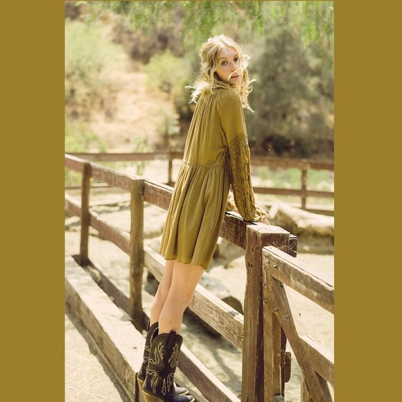 Listicle Moss Mini Dress • NWT • Green • Lace Cotton • Ruffles • Pockets • Boho - Picture 7 of 7
